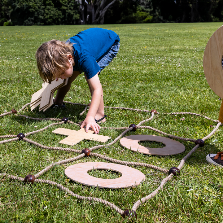 Giant Noughts and Crosses