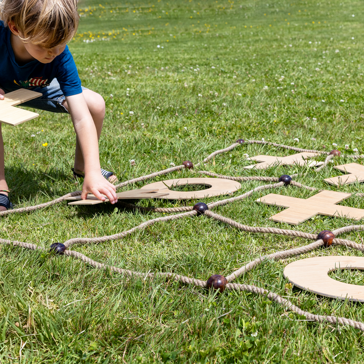Giant Noughts and Crosses
