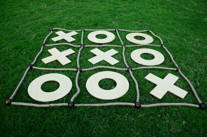 Giant Noughts and Crosses